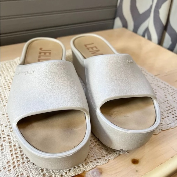 Lemon Jelly Platform Sandals Sunny Slides Size EU39 / US 8.5 Beige - Picture 5 of 8